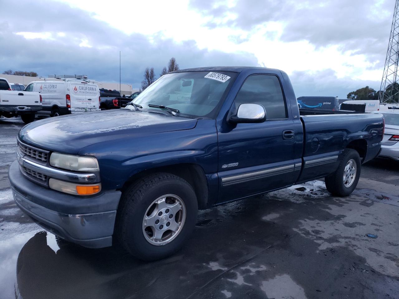 Image 1 of 2000 CHEVROLET SILVERADO C1500 2000 with VIN 1GCEC14T6YE118222