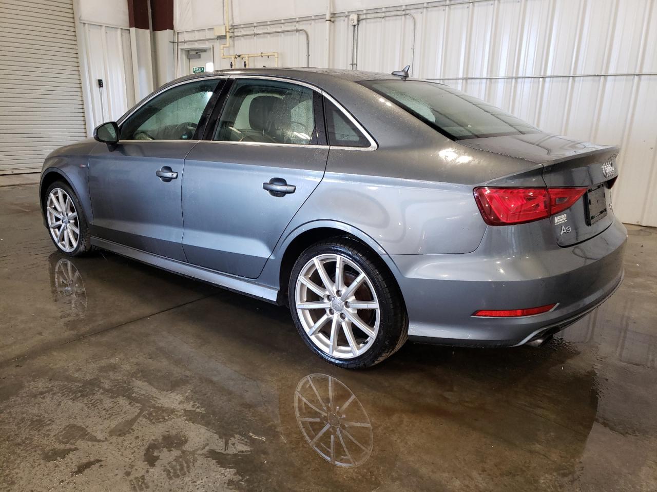 Изображение 2 Audi A3 Prestige S-Line 2015 с VIN WAUKFGFF0F1006697