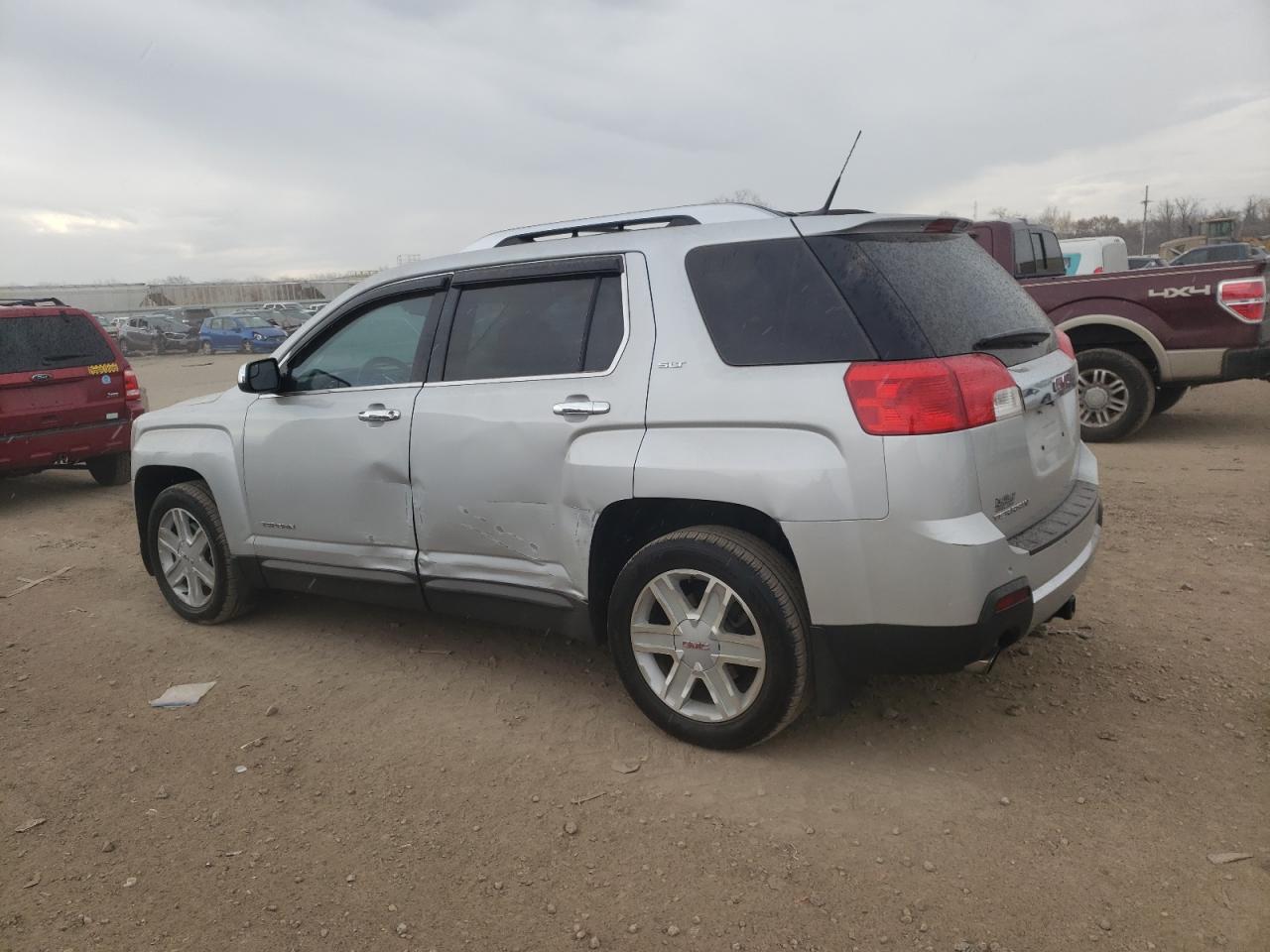 Image 2 of 2012 GMC TERRAIN SLT 2012 with VIN 2GKFLWE54C6189180