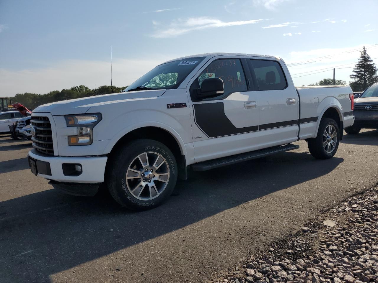 Image 1 of Ford F150 Supercrew 2016 with VIN 1FTFW1EG4GFD02158