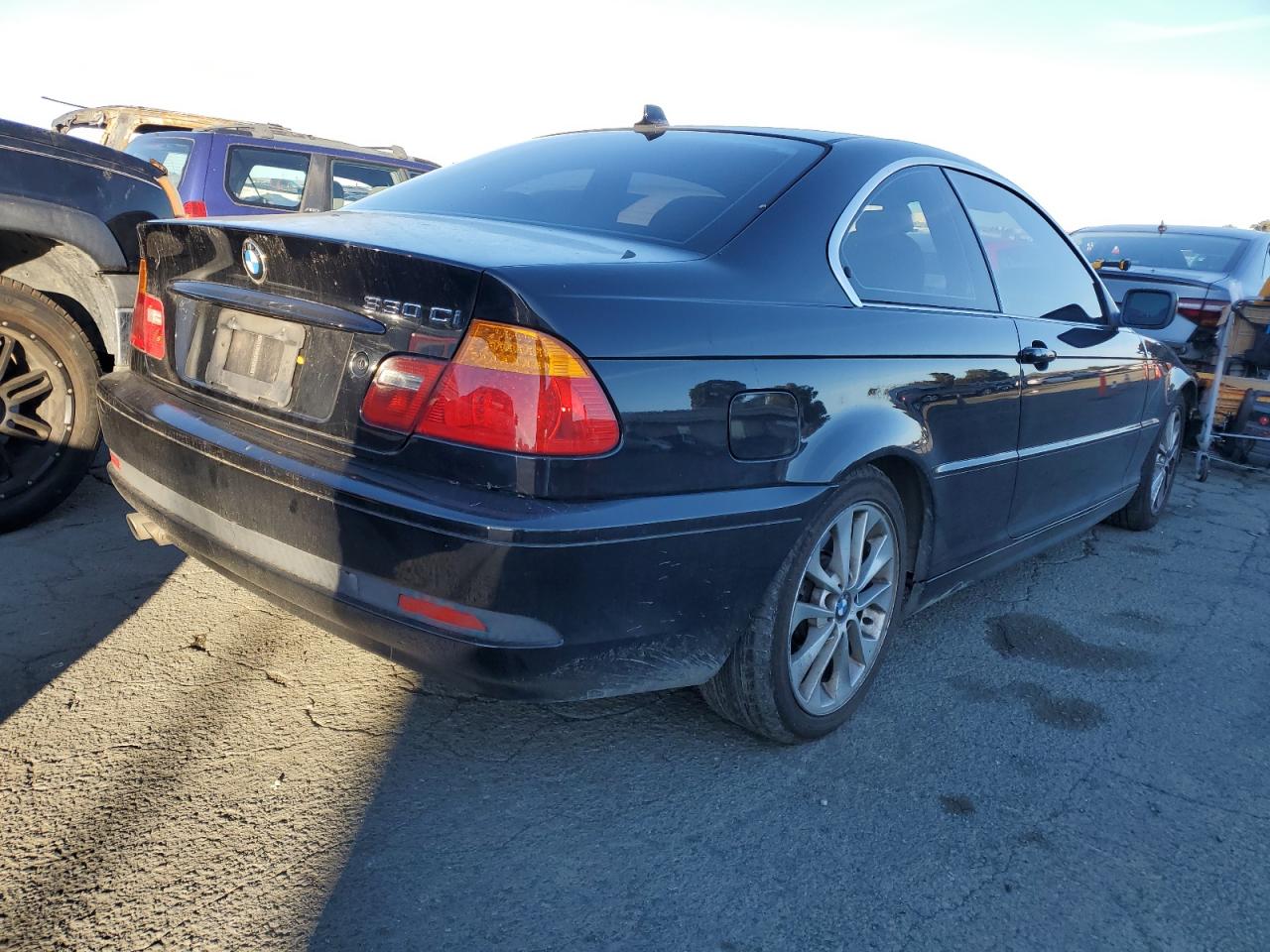 Image 3 of 2004 BMW 330 CI 2004 with VIN WBABD53464PL13525
