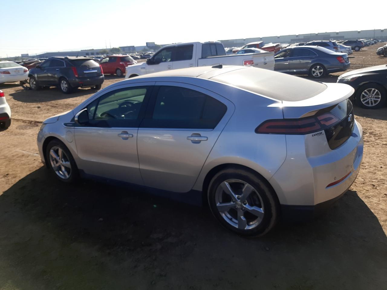 Image 2 of 2011 CHEVROLET VOLT  2011 with VIN 1G1RD6E41BU099037