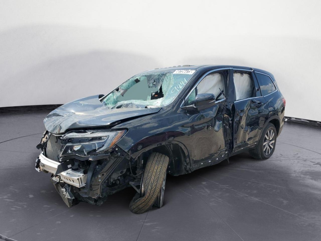 Image 1 of 2020 HONDA PILOT EXL 2020 with VIN 5FNYF6H51LB059441
