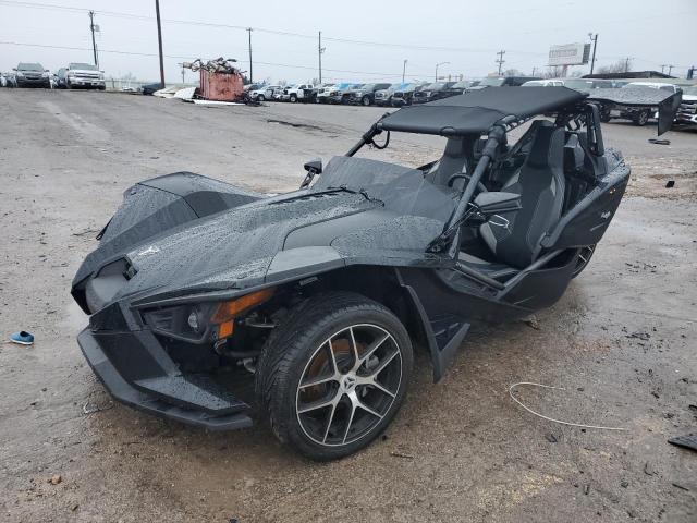 Image 2 of 2017 POLARIS SLINGSHOT SL 2017 with VIN 57XAAPFA1H8118766