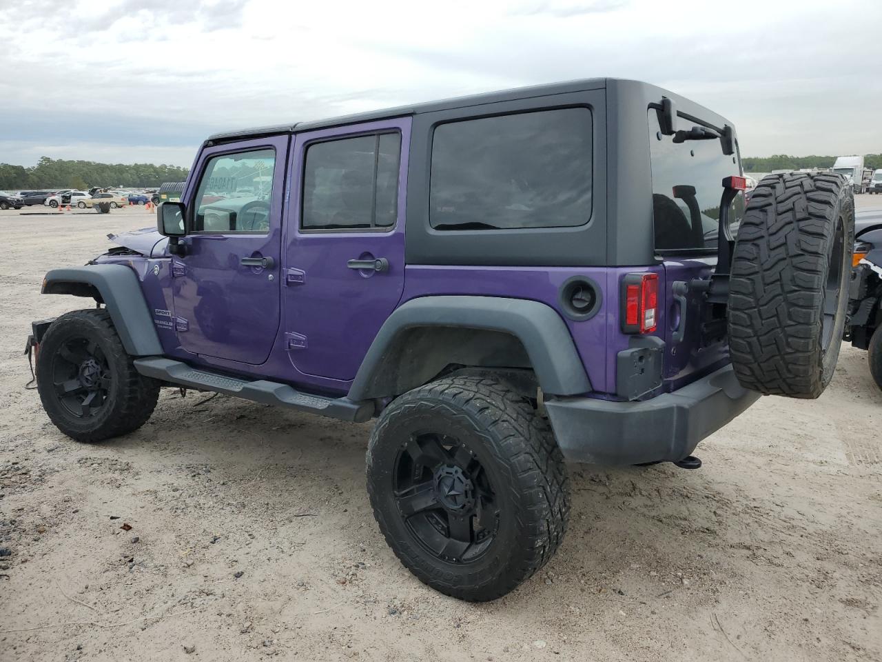 Image 2 of Jeep Wrangler Unlimited Sport 2017 with VIN 1C4BJWDG3HL677957