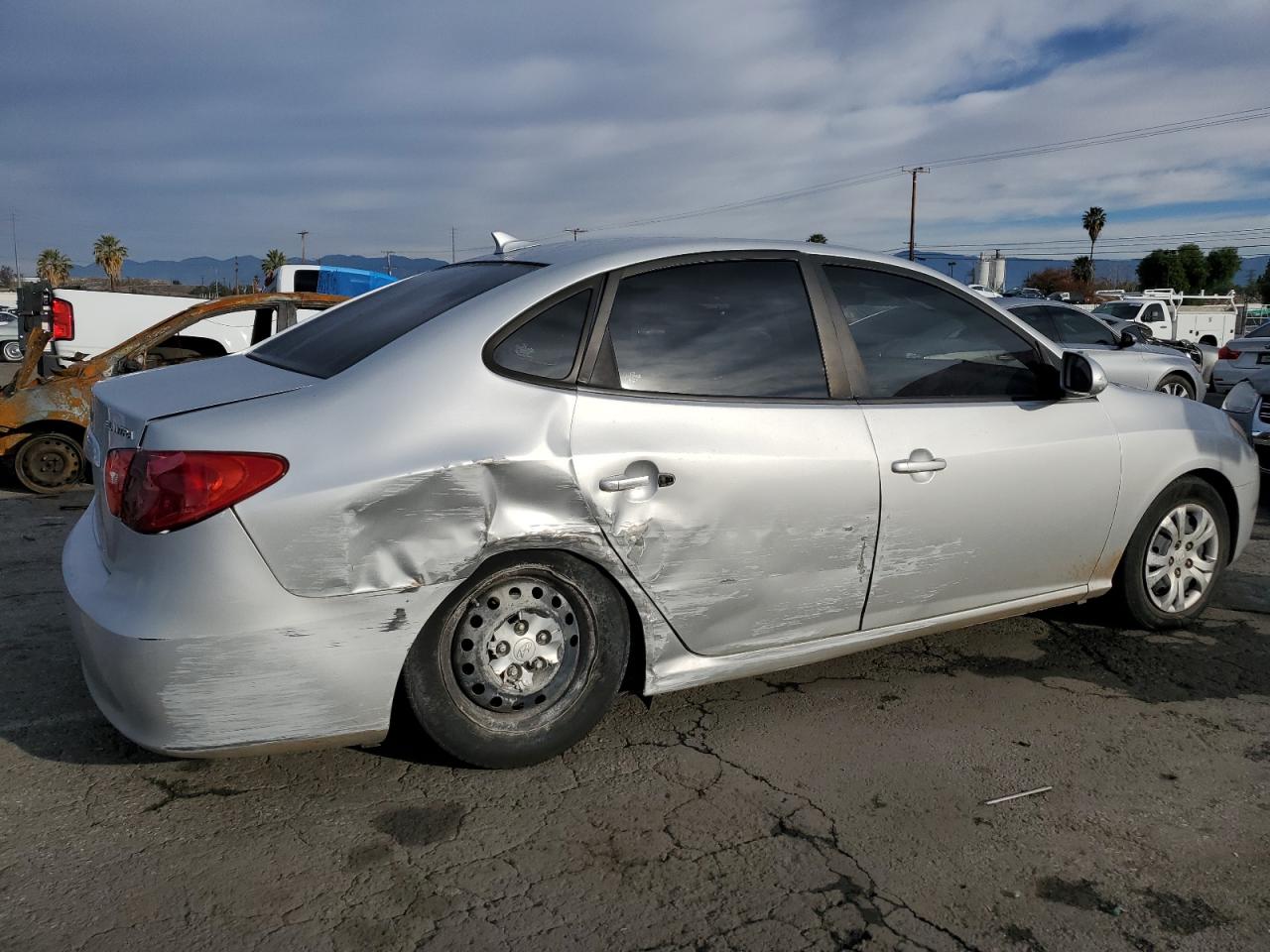 Obraz 3 z 2009 HYUNDAI ELANTRA GLS 2009 z VIN KMHDU46D99U797731