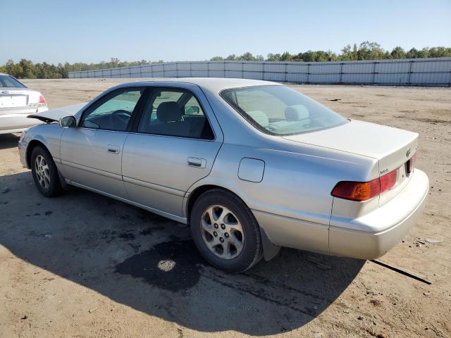 Image 2 of 2001 TOYOTA CAMRY CE 2001 with VIN 4T1BG22K21U025440