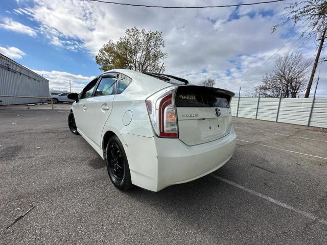 Obraz 3 z 2014 TOYOTA PRIUS  2014 z VIN JTDKN3DU2E1756679