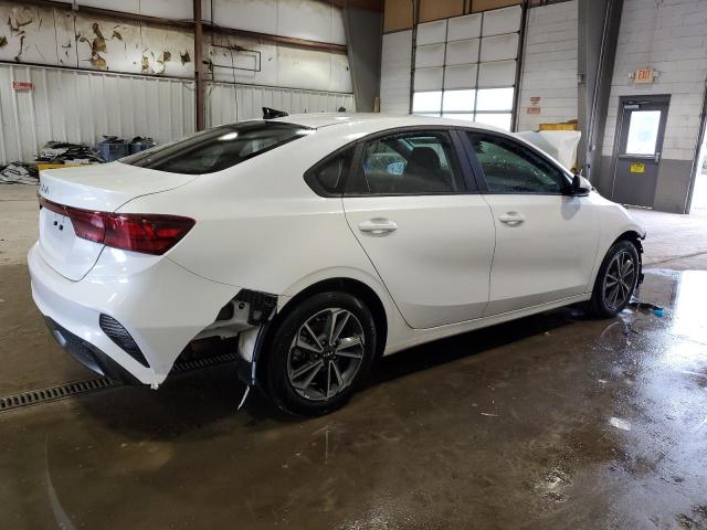 Obraz 3 z 2023 KIA FORTE LX 2023 z VIN 3KPF24AD5PE575936