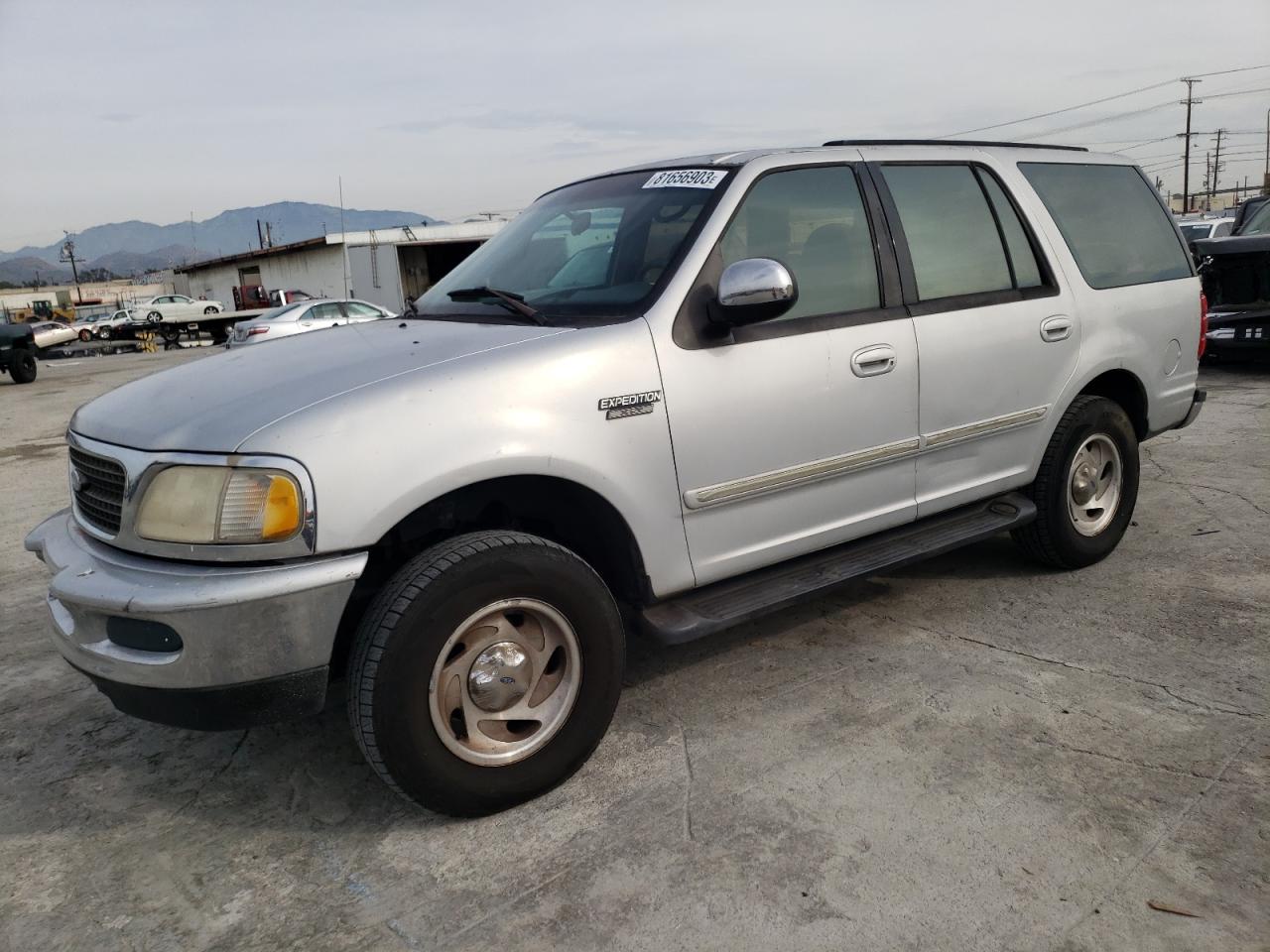 Изображение 1 1997 FORD EXPEDITION  1997 с VIN 1FMFU18L5VLA25898