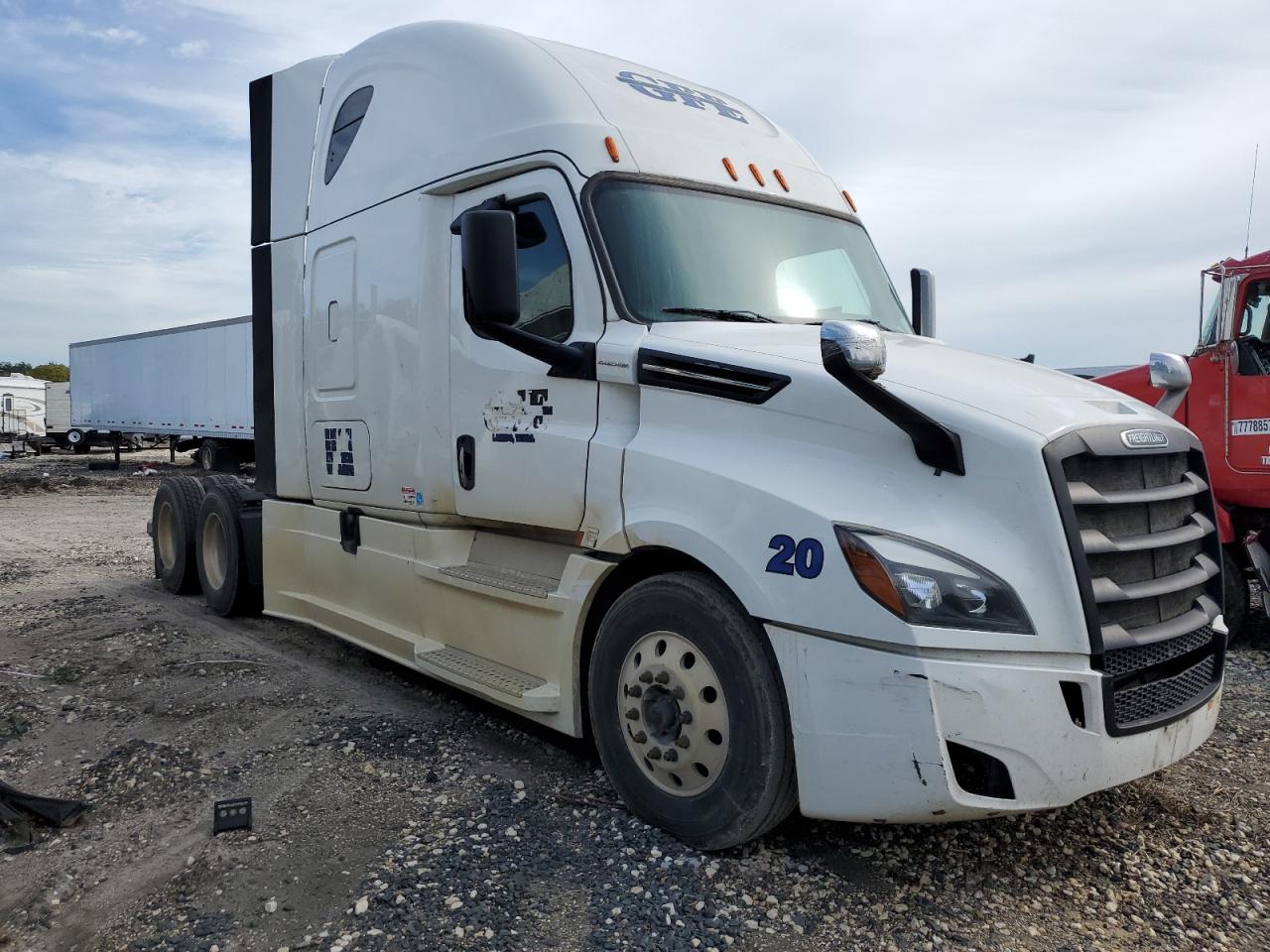 Image 1 of 2018 FREIGHTLINER CASCADIA 126 2018 with VIN 3AKJHHDR6JSJN8702