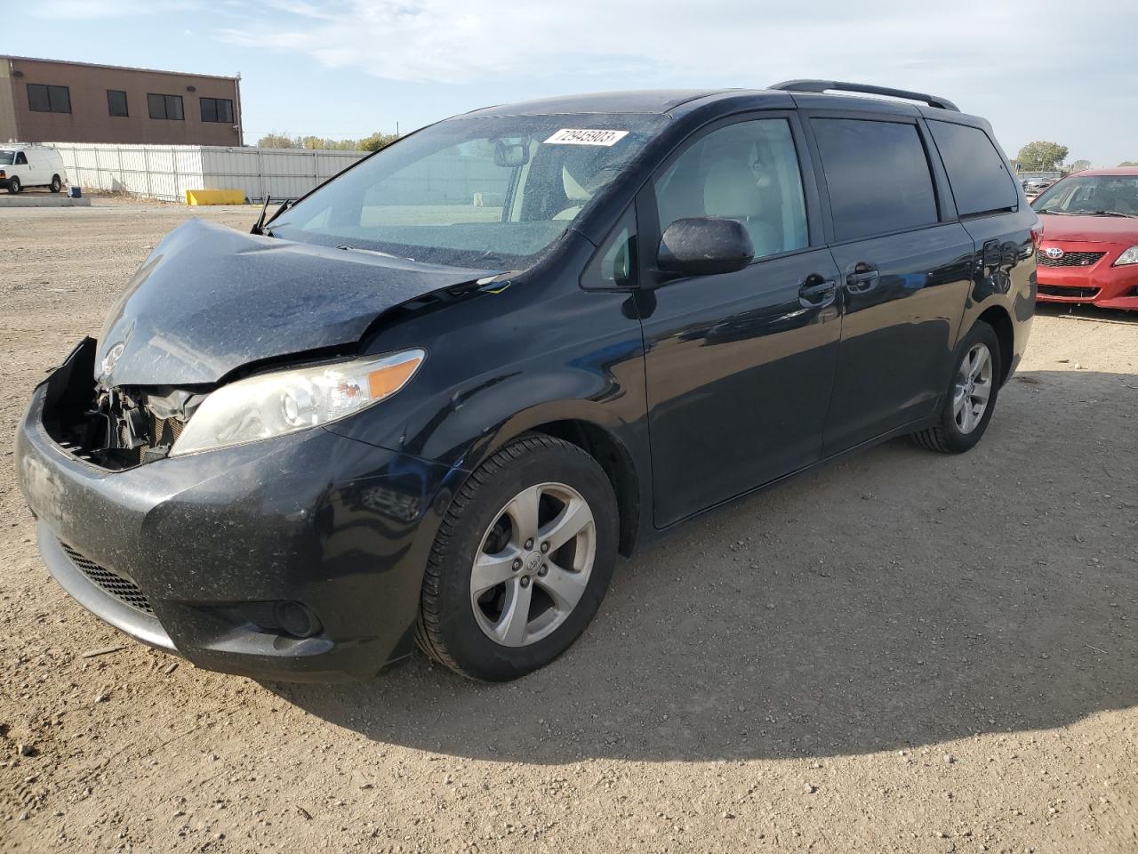 Изображение 1 2015 TOYOTA SIENNA LE 2015 с VIN 5TDKK3DC0FS660439