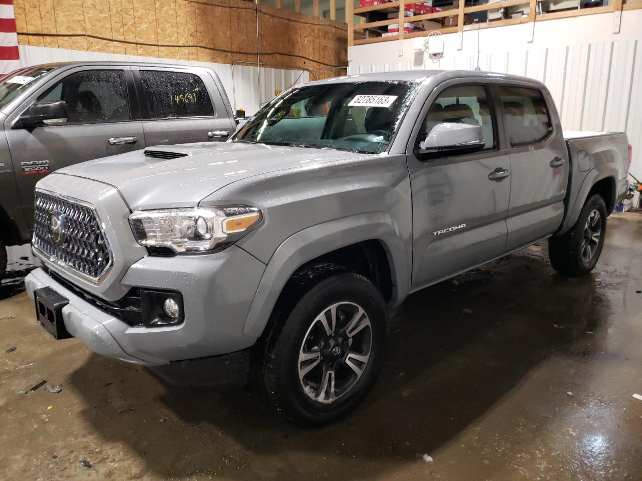 Image 1 of 2019 TOYOTA TACOMA DOUBLE CAB 2019 with VIN 3TMCZ5AN2KM259602