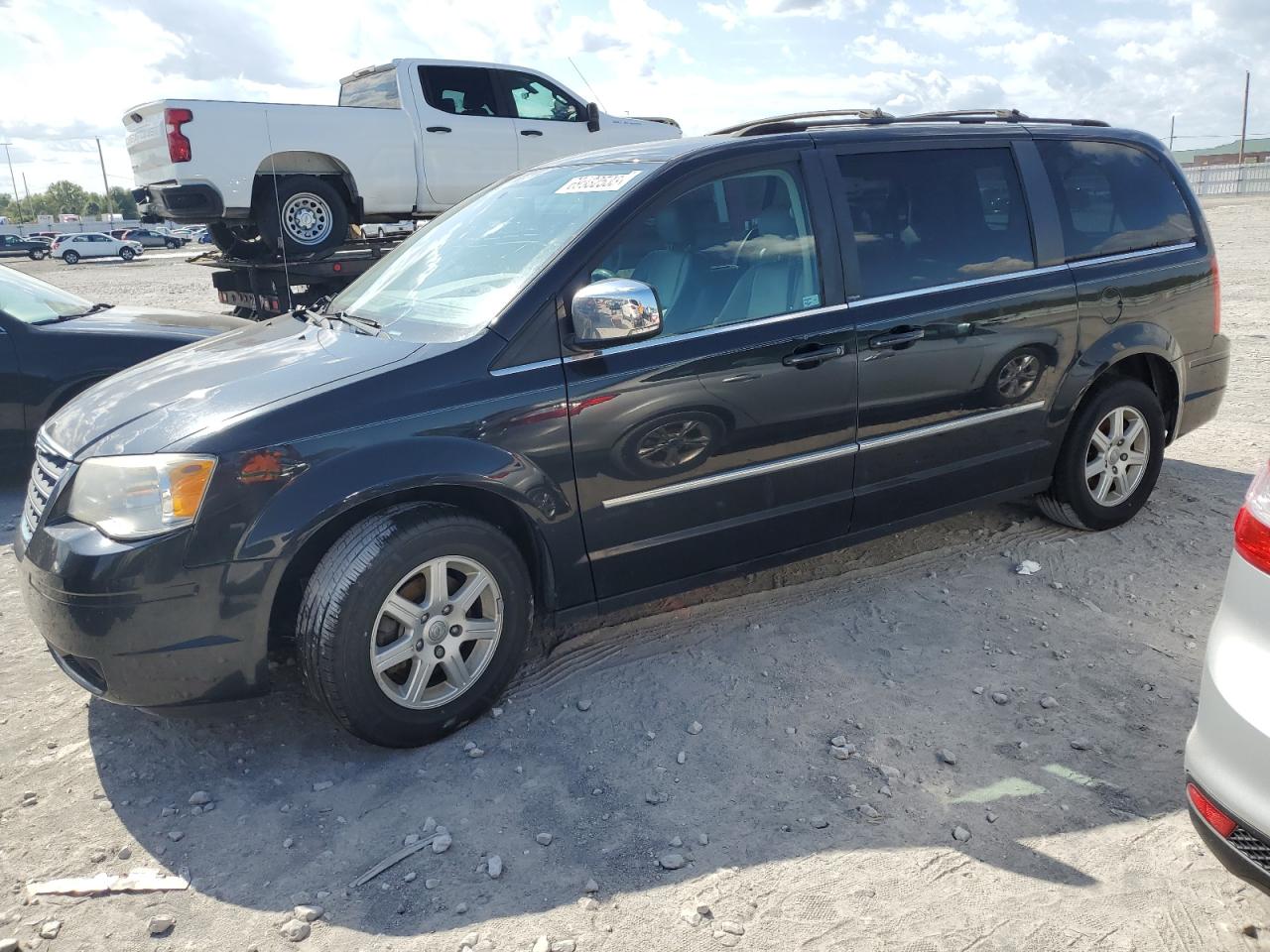 Obraz 2010 CHRYSLER TOWN & COUNTRY TOURING 2010