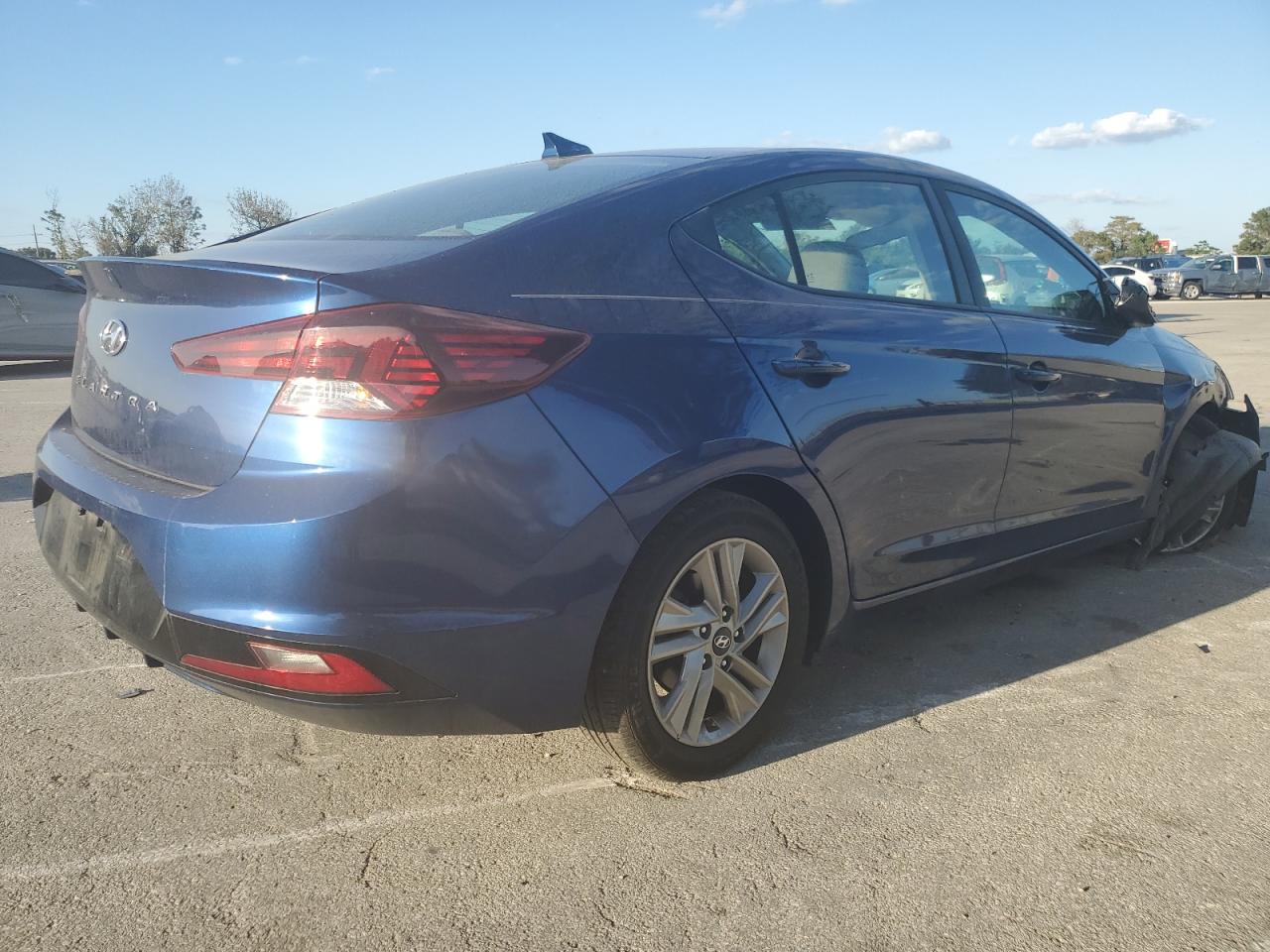 Obraz 3 z 2019 HYUNDAI ELANTRA SEL 2019 z VIN 5NPD84LF3KH418608
