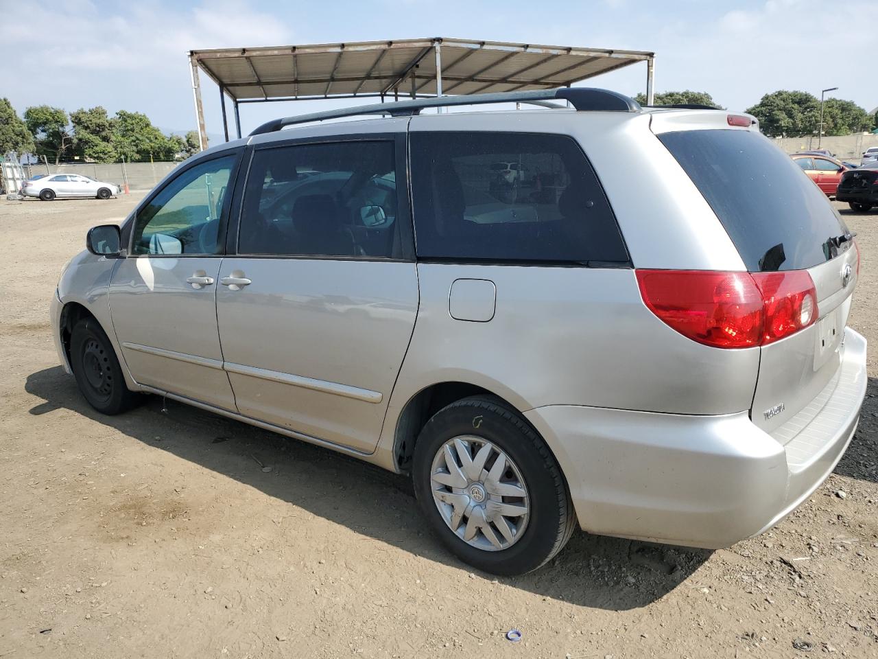 Изображение 2 2007 TOYOTA SIENNA CE 2007 с VIN 5TDZK23C07S042954