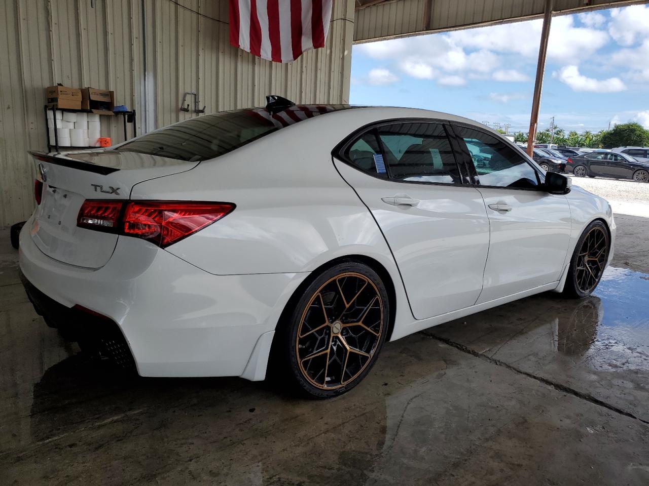 Image 3 of Acura Tlx Technology 2020 with VIN 19UUB1F57LA010268