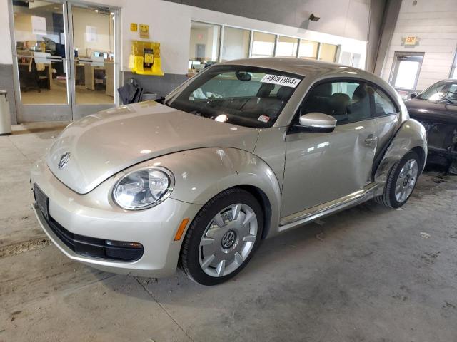 Image 1 of 2012 VOLKSWAGEN BEETLE  2012 with VIN 3VWJP7AT4CM640003