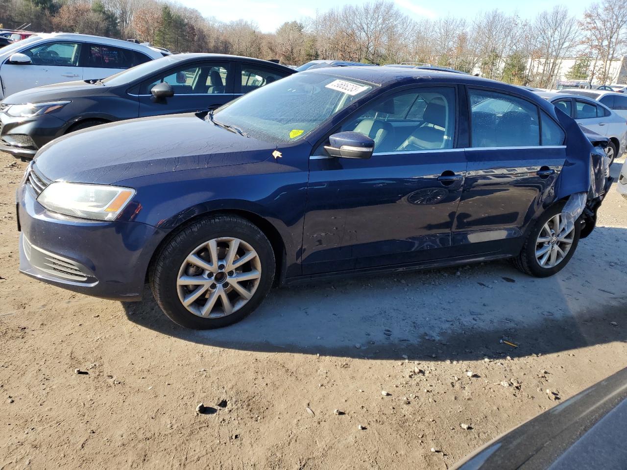Image 1 of 2014 VOLKSWAGEN JETTA SE 2014 with VIN 3VWD17AJ3EM391063