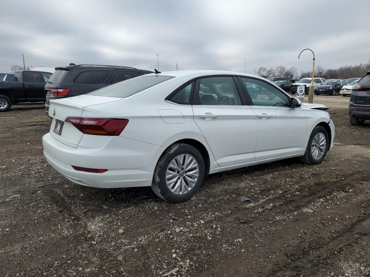 Image 3 of 2019 VOLKSWAGEN JETTA S 2019 with VIN 3VWN57BU4KM204555
