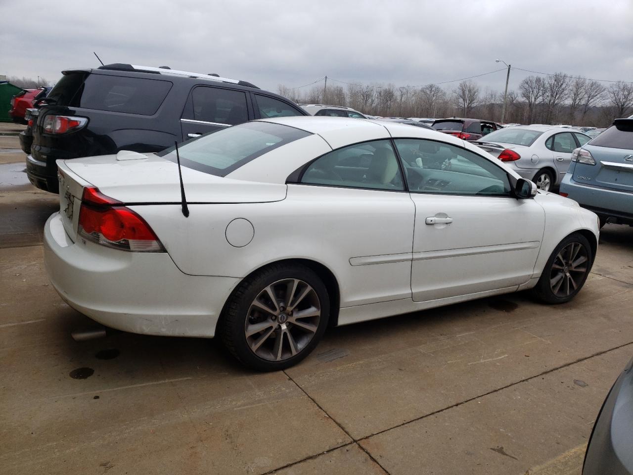 Изображение 3 2009 VOLVO C70 T5 2009 с VIN YV1MC67279J077808