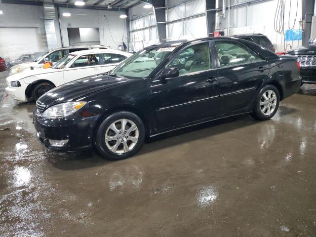 Image 1 of 2005 TOYOTA CAMRY LE 2005 with VIN 4T1BF30K75U085831