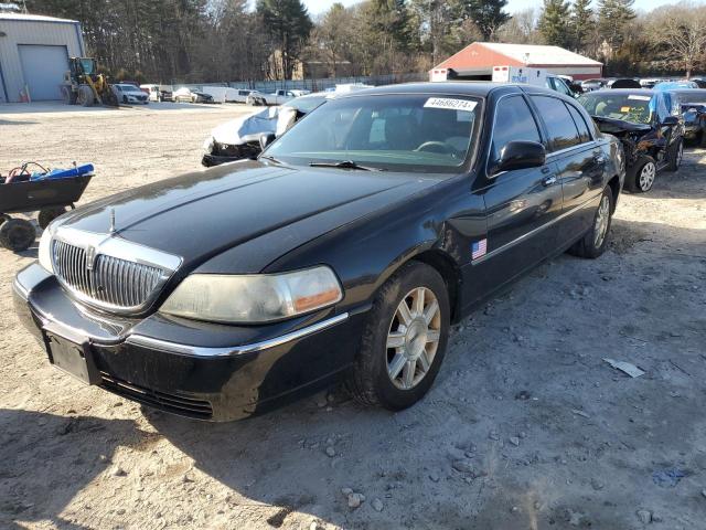 Image 1 of 2011 LINCOLN TOWN CAR EXECUTIVE L 2011 with VIN 2LNBL8EV3BX750253