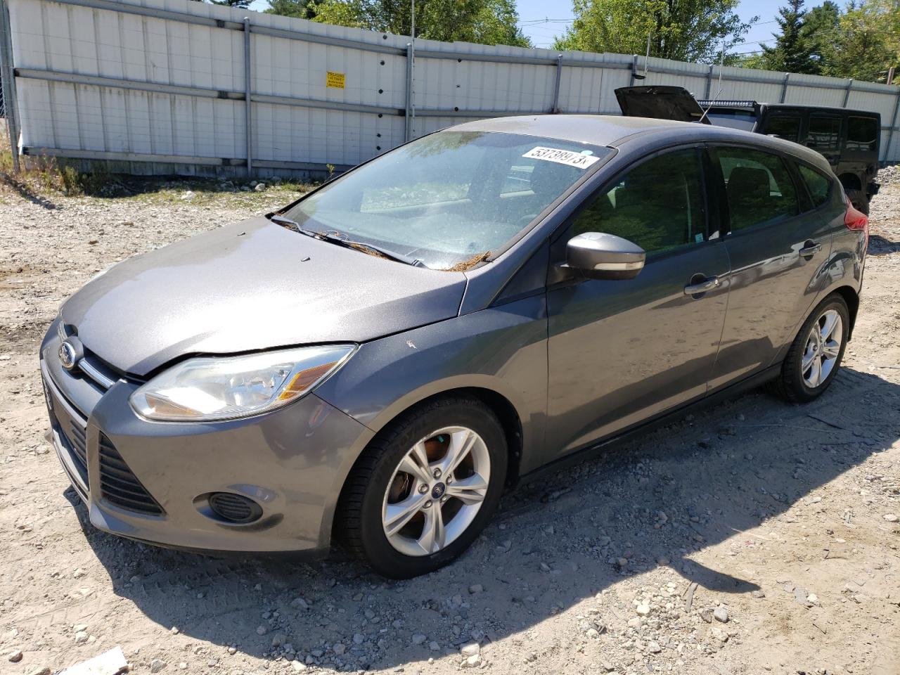 Image 1 of 2013 FORD FOCUS SE 2013 with VIN 1FADP3K24DL110718