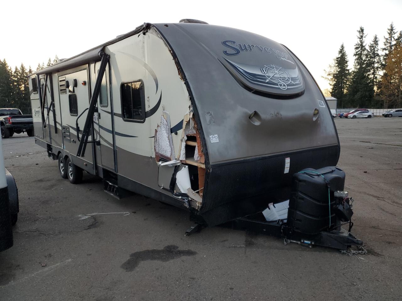 Image 1 of 2016 FFRV 32TVL 2016 with VIN 4X4TSVH26G2474540