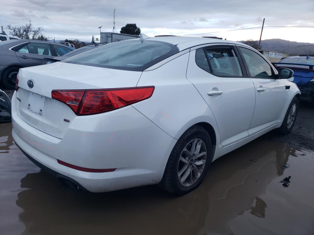 Obraz 3 z 2011 KIA OPTIMA LX 2011 z VIN KNAGM4A74B5159516