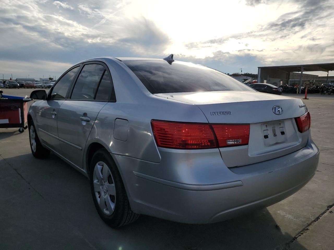 Image 2 of 2009 HYUNDAI SONATA GLS 2009 with VIN 5NPET46C29H538401