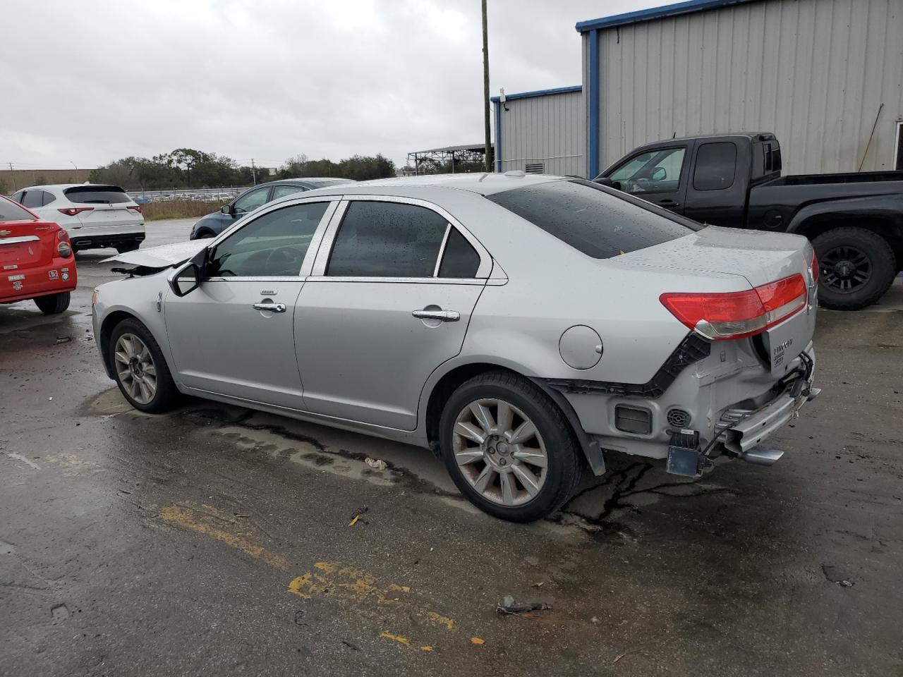 Obraz 2 z 2010 LINCOLN MKZ  2010 z VIN 3LNHL2GC3AR647298