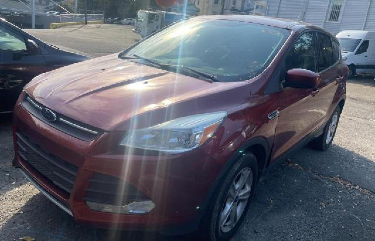 Image 2 of 2015 FORD ESCAPE SE 2015 with VIN 1FMCU9GX8FUB04189