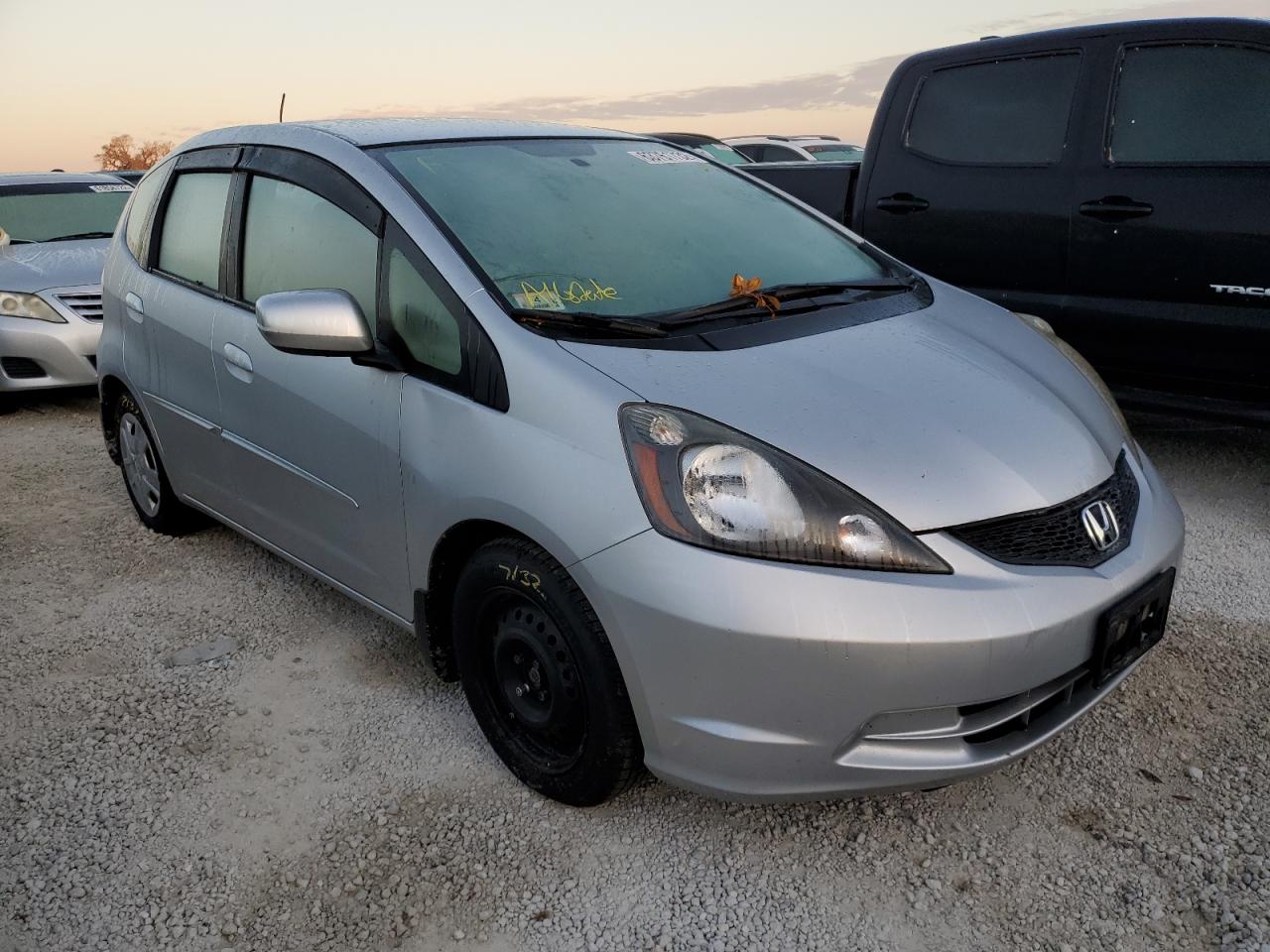 2013 HONDA FIT  2013 image