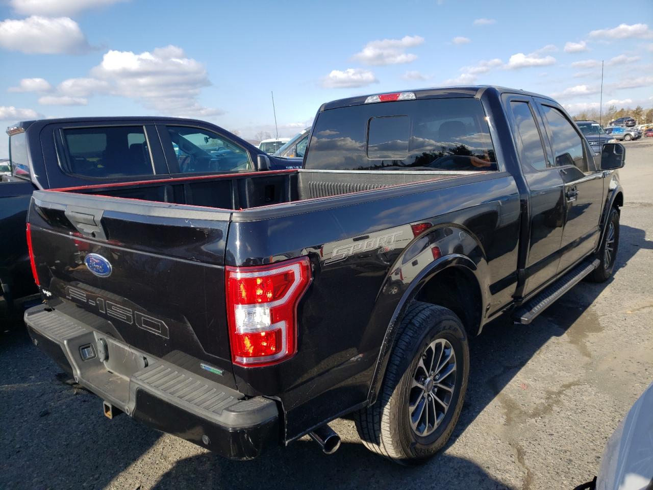 Obraz 3 z 2019 FORD F150 SUPER CAB 2019 z VIN 1FTFX1E41KKE43787
