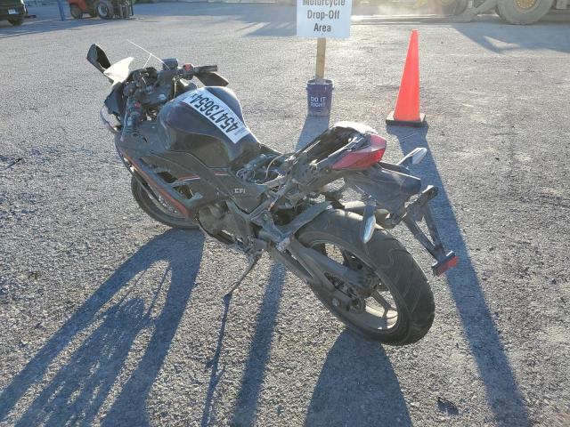 Obraz 3 z 2022 JBLC MOTORCYCLE 2022 z VIN L2BB5AAK6NB326049