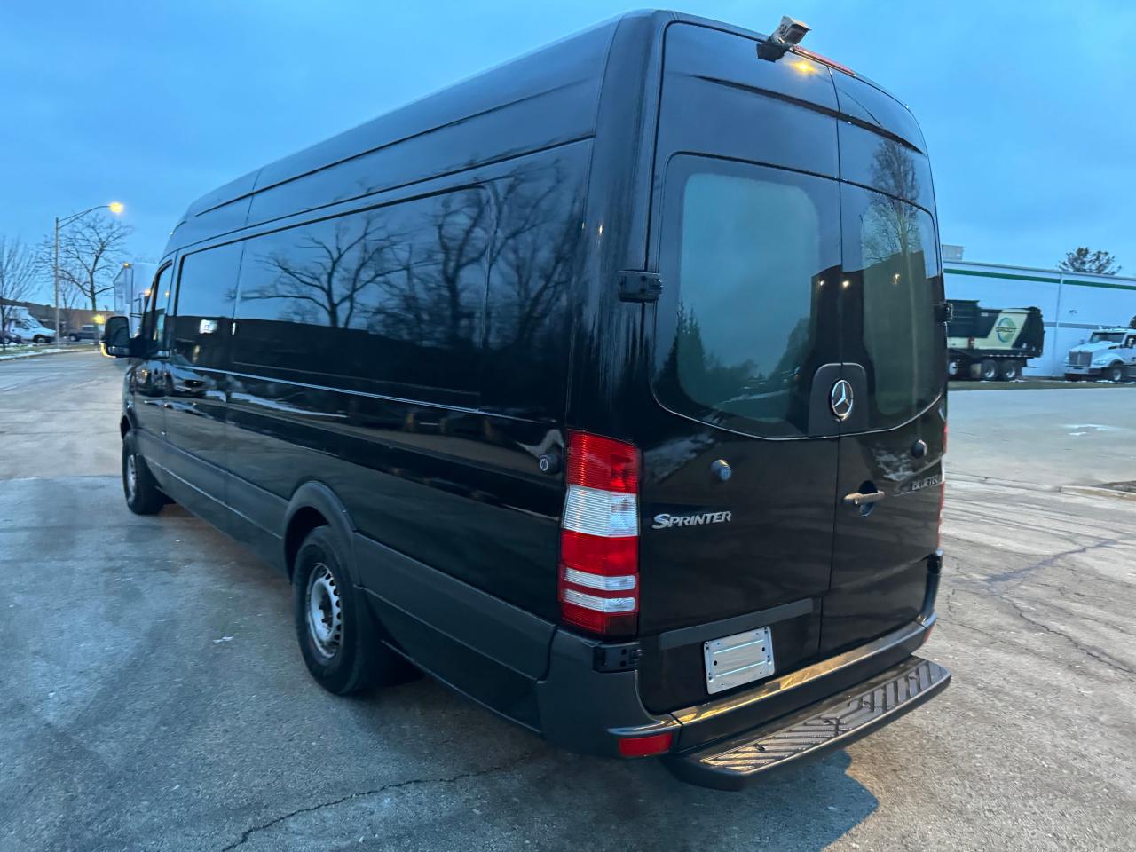 Image 3 of 2011 MERCEDES-BENZ SPRINTER 2500 2011 with VIN WD3PE8CC0B5530716