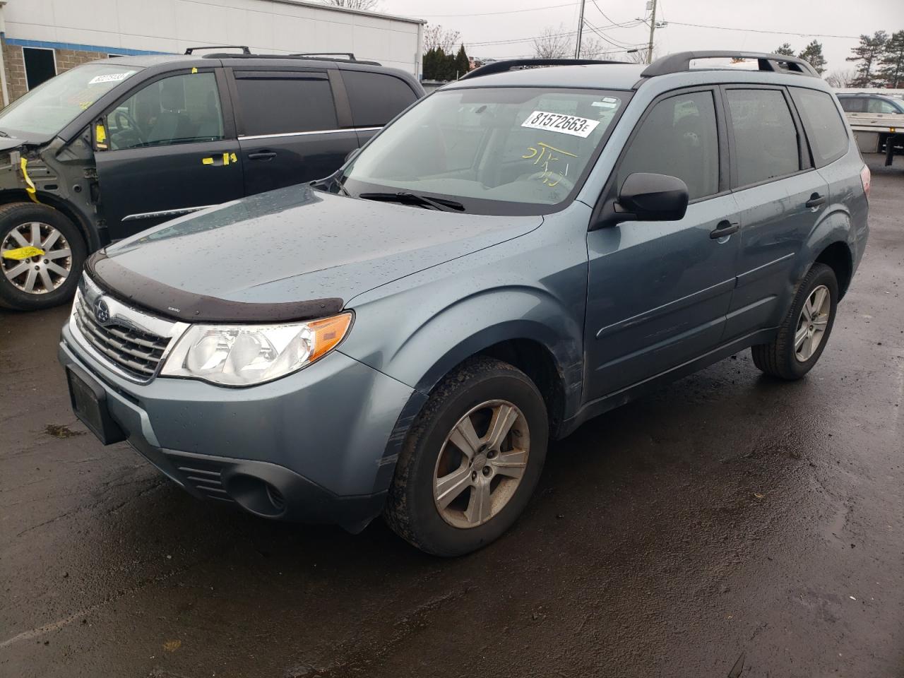 Obraz 1 z 2010 SUBARU FORESTER XS 2010 z VIN JF2SH6BC5AH916365