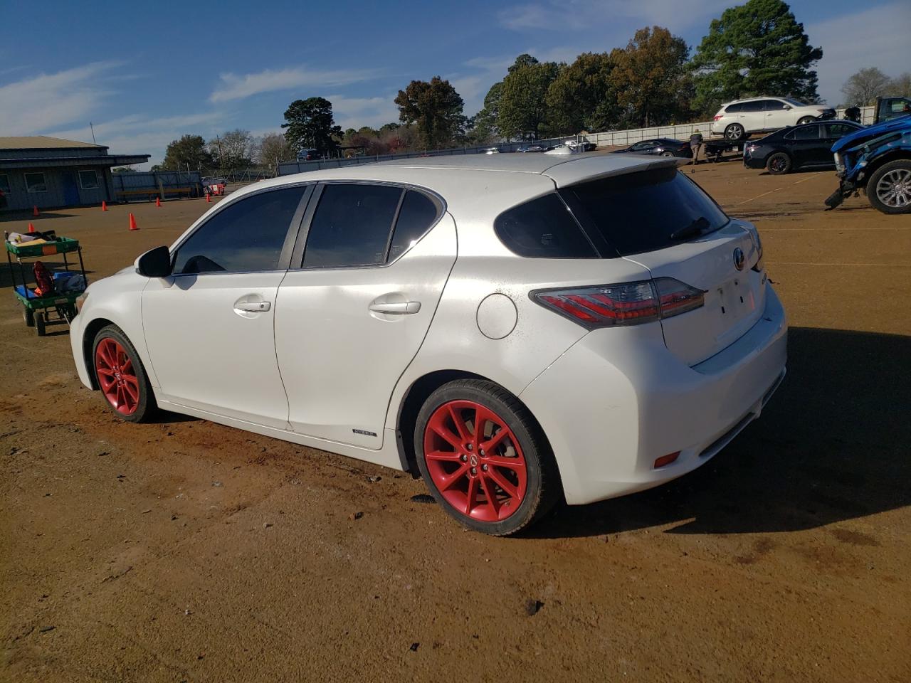 Obraz 2 z 2013 LEXUS CT 200 2013 z VIN JTHKD5BH6D2134520