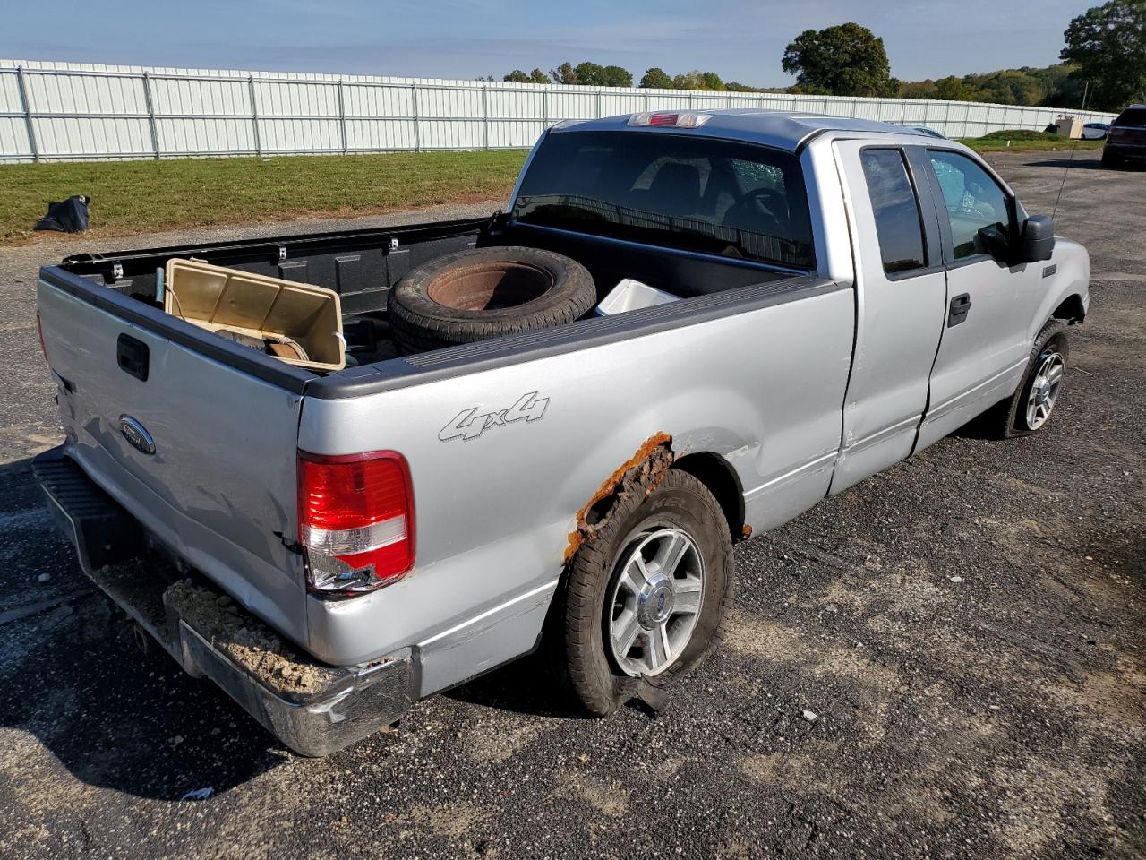 Image 3 of 2007 FORD F150  2007 with VIN 1FTPX14V27FB02641
