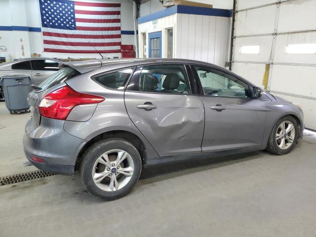 Image 3 of 2014 FORD FOCUS SE 2014 with VIN 1FADP3K25EL355920