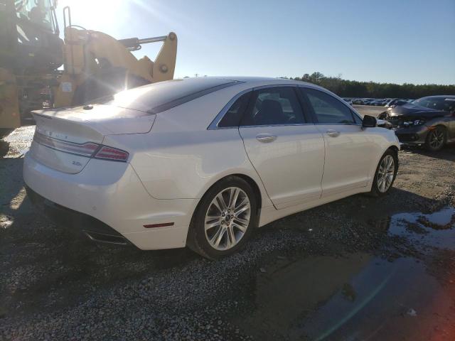 Image 3 of 2015 LINCOLN MKZ HYBRID 2015 with VIN 3LN6L2LU4FR623797
