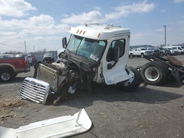 Изображение 2 2013 FREIGHTLINER CASCADIA 125  2013 с VIN 3AKBGDDV0DSFE2197