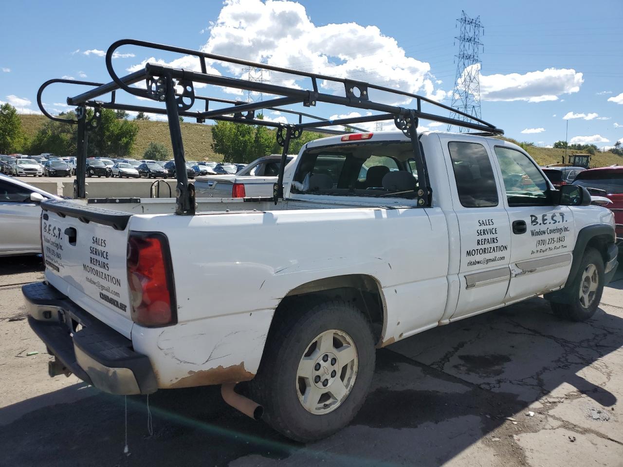 Image 3 of 2005 CHEVROLET SILVERADO K1500 2005 with VIN 1GCEK19Z75Z144249