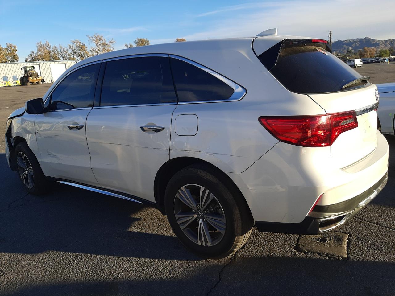 Image 2 of 2019 ACURA MDX  2019 with VIN 5J8YD3H31KL010188