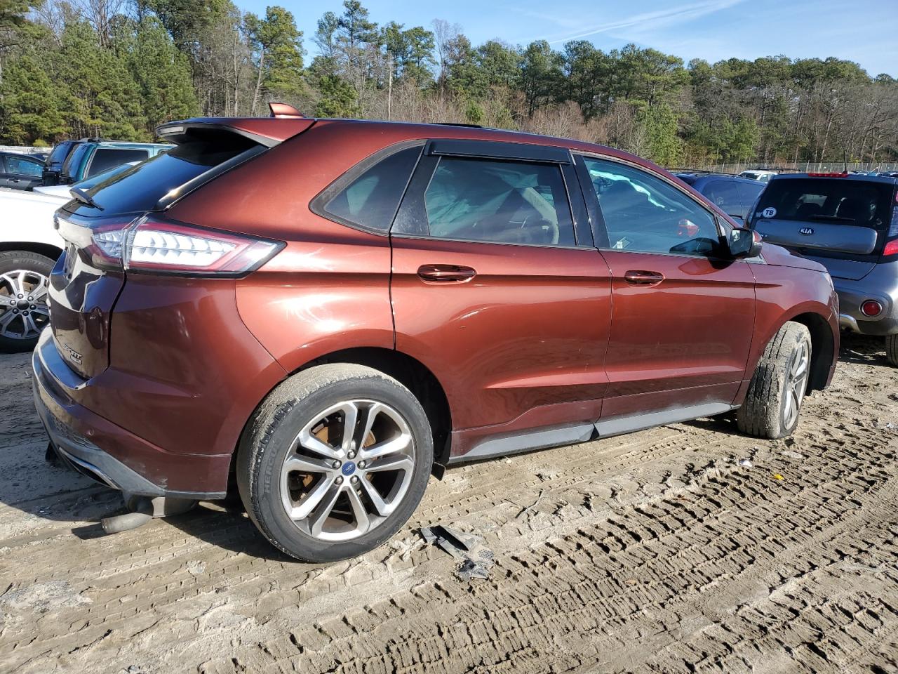 Image 3 of 2015 FORD EDGE SPORT 2015 with VIN 2FMTK4APXFBB37704