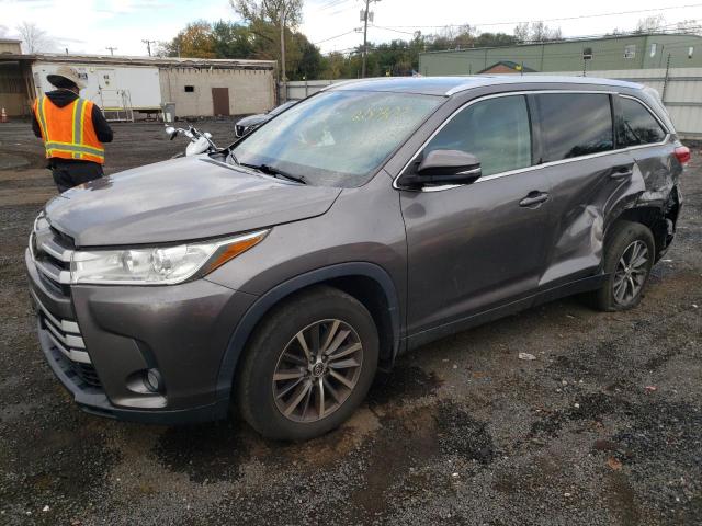 Obraz 1 z 2019 TOYOTA HIGHLANDER SE 2019 z VIN 5TDJZRFH3KS564446