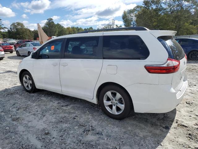 Image 2 of 2016 TOYOTA SIENNA LE 2016 with VIN 5TDKK3DC4GS727593