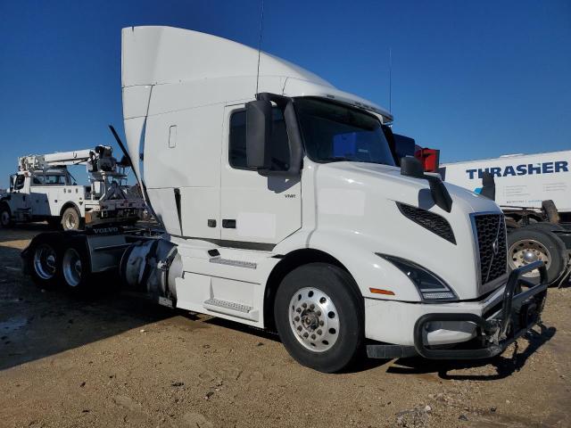 Obraz 1 z 2020 VOLVO VNR  2020 z VIN 4V4WC9EH3LN244953