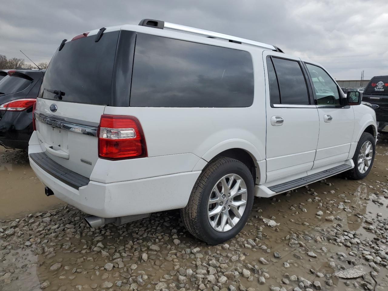 Image 3 of 2017 FORD EXPEDITION EL LIMITED 2017 with VIN 1FMJK1KT6HEA01322